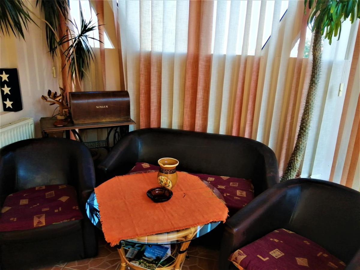 Hotel Dolce Far Niente Брашов Екстериор снимка