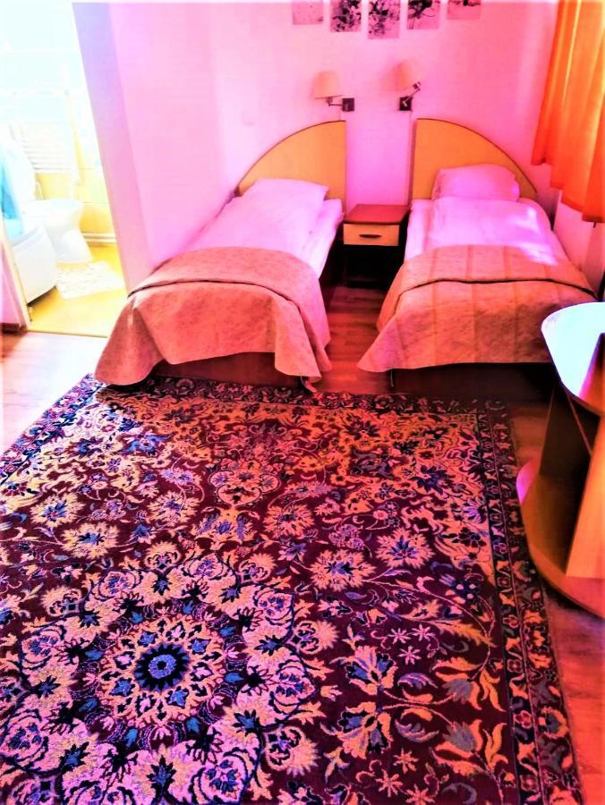 Hotel Dolce Far Niente Брашов Екстериор снимка