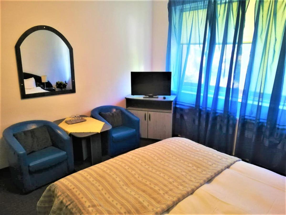 Hotel Dolce Far Niente Брашов Екстериор снимка