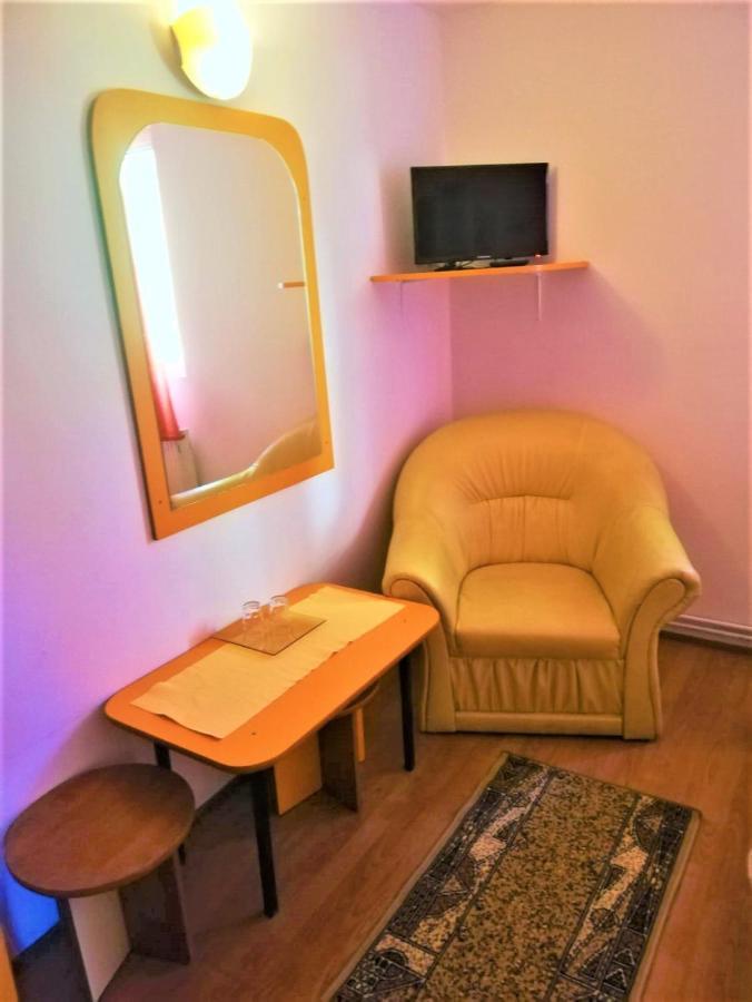Hotel Dolce Far Niente Брашов Екстериор снимка