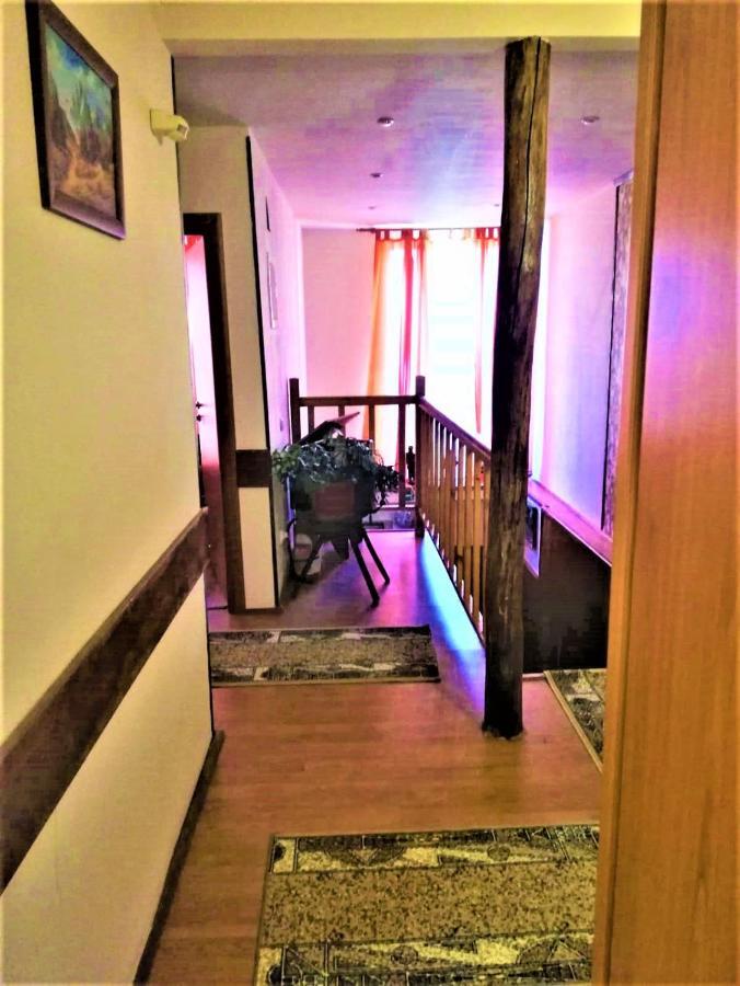 Hotel Dolce Far Niente Брашов Екстериор снимка