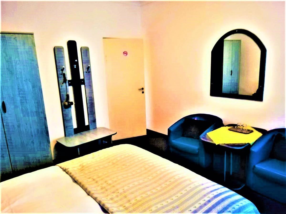 Hotel Dolce Far Niente Брашов Екстериор снимка