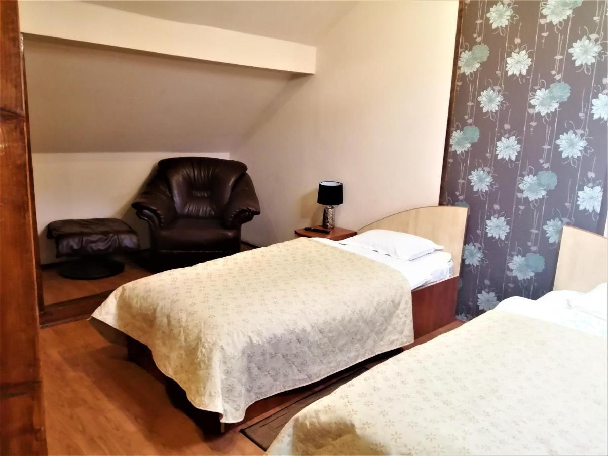 Hotel Dolce Far Niente Брашов Екстериор снимка
