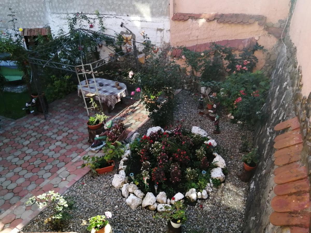 Hotel Dolce Far Niente Брашов Екстериор снимка