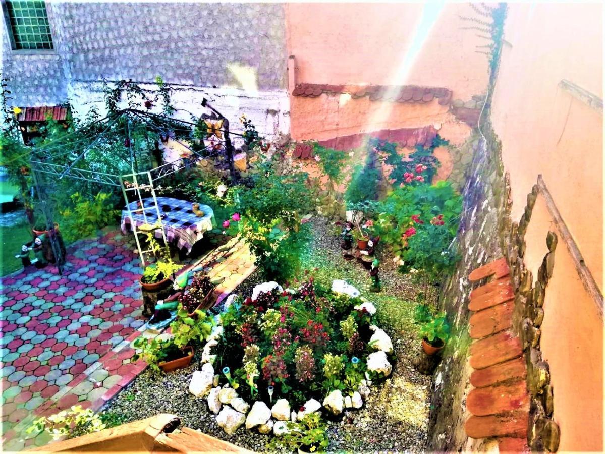 Hotel Dolce Far Niente Брашов Екстериор снимка