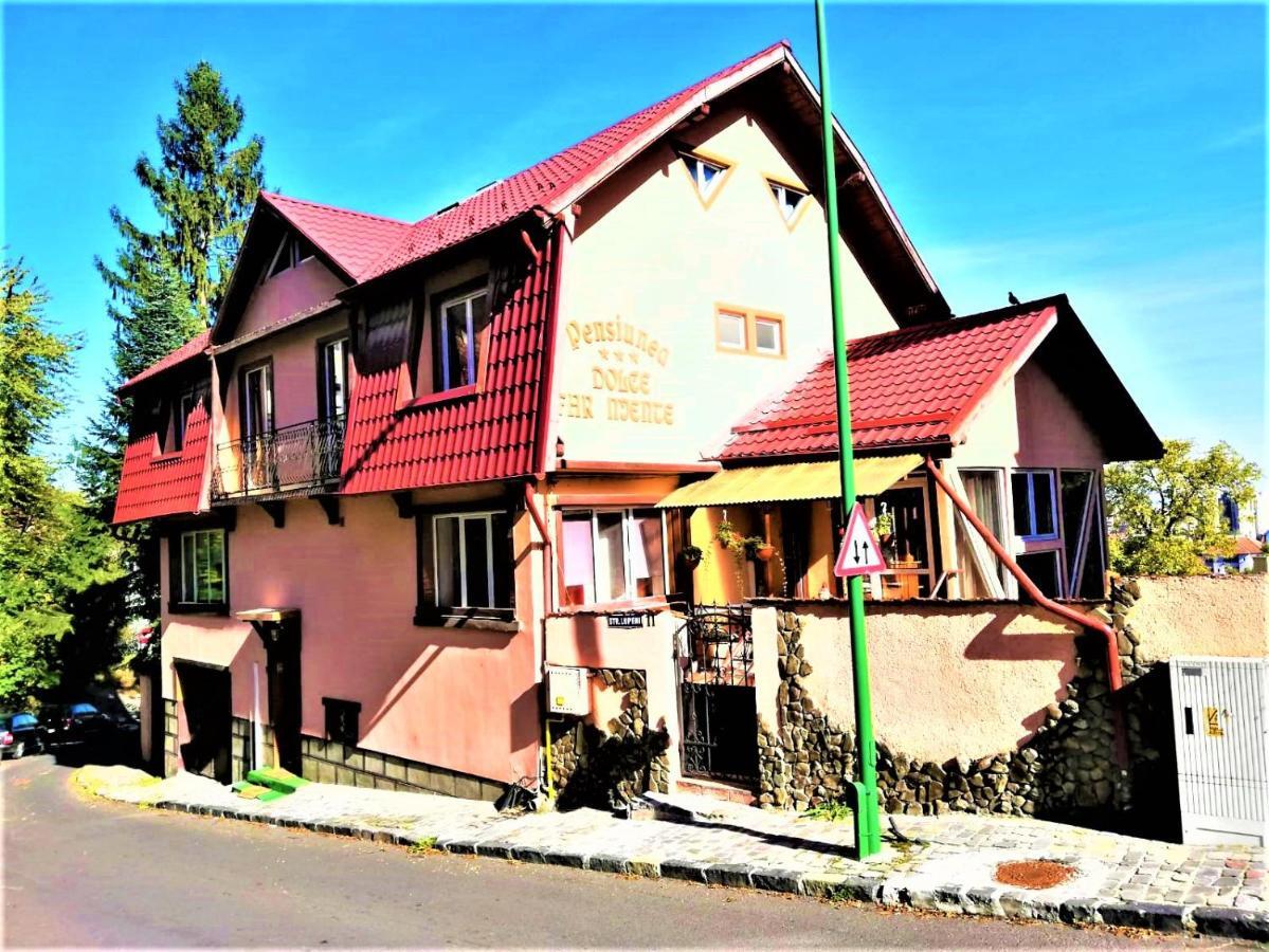 Hotel Dolce Far Niente Брашов Екстериор снимка