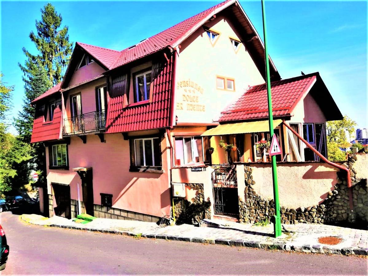 Hotel Dolce Far Niente Брашов Екстериор снимка