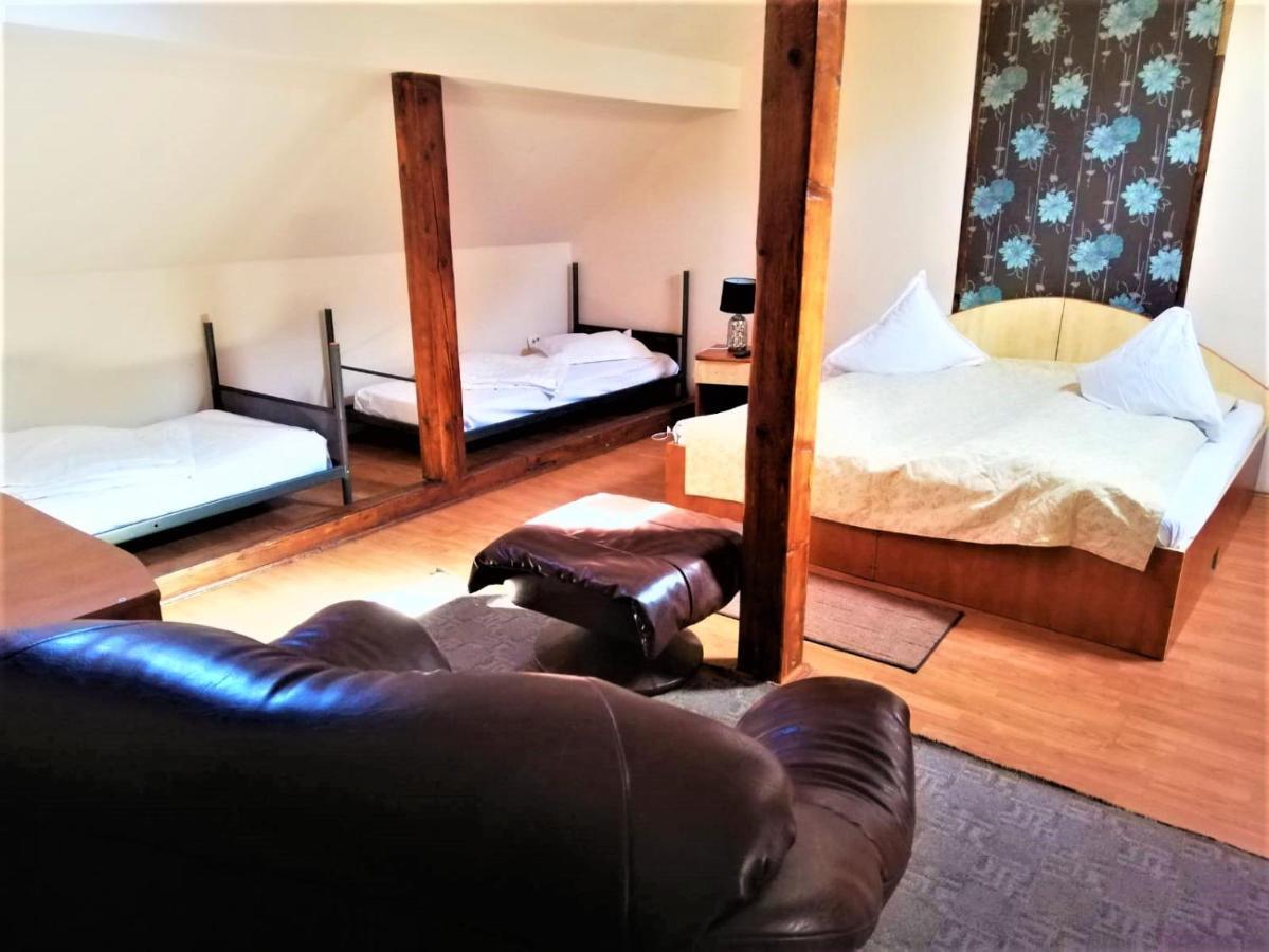 Hotel Dolce Far Niente Брашов Екстериор снимка